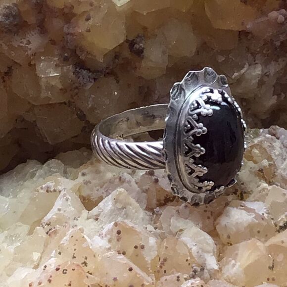 Ring, Garnet and Sterling Silver Ring, Handmade, size 8.5, NEW, Artisan - Picture 10 of 10